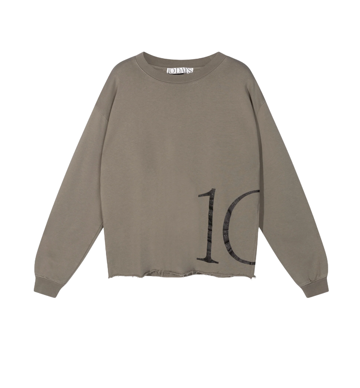 Sweater "10"